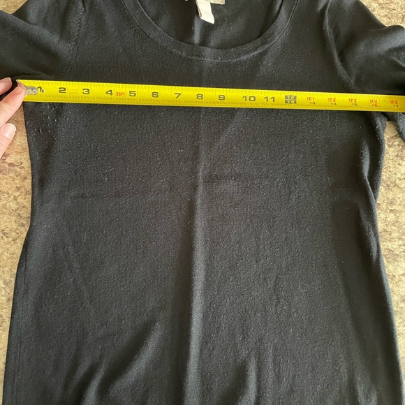 Sweater - Picture 5 of 6